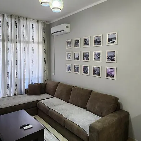 דירה Collection Komuna E Parisit Private Parking טיראנה
