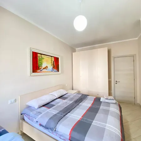 Collection Komuna E Parisit Private Parking Tirana