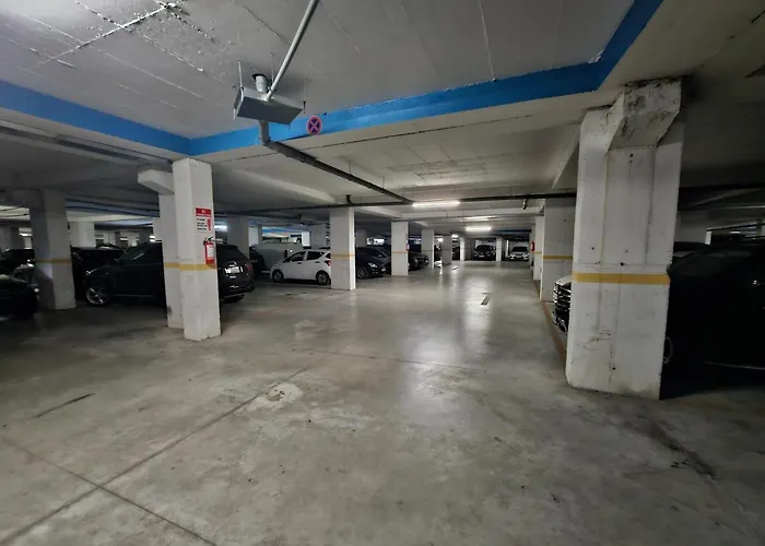 Apartamento Pleasing Place With Free Parking On Site In Komuna E Parisit